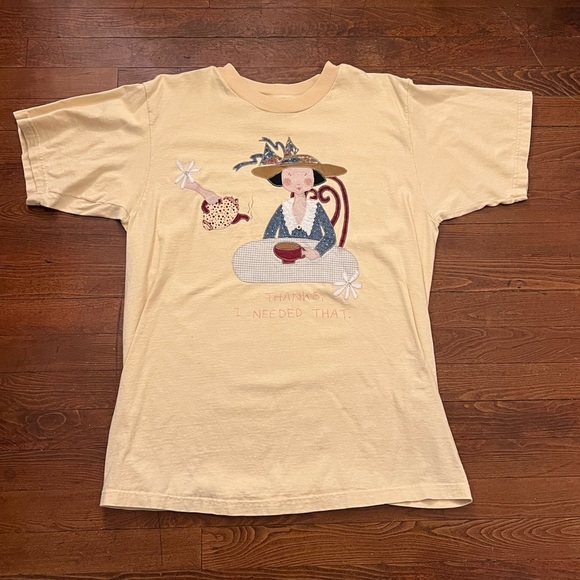 Fruit of the Loom Other - VINTAGE GRAPHIC TEE (THANKS)